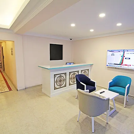 Bed & Breakfast The Life Center 4*